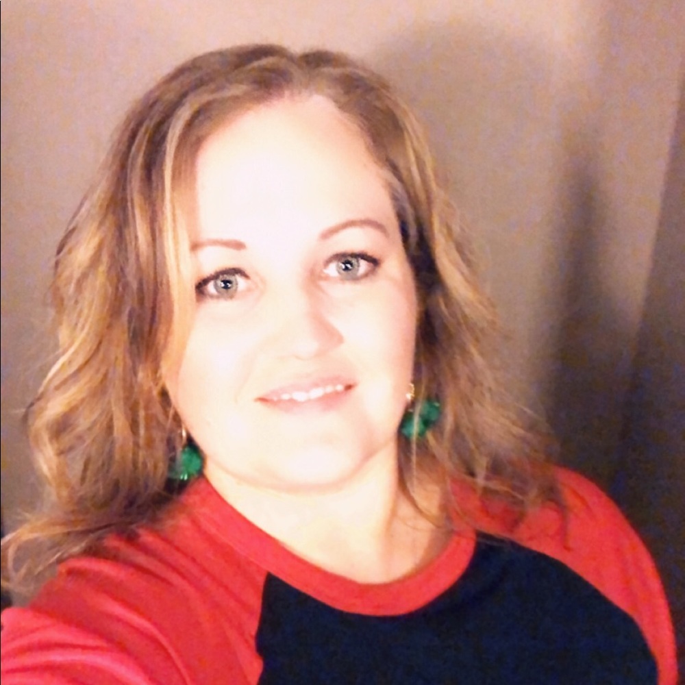 Meet your Posher, Tina